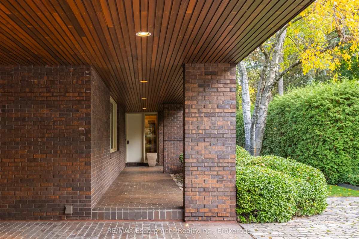 1168 Carey Road, ON L6J 2E4