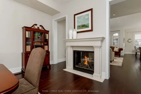 251 Hanover Street, ON L6K 0H3