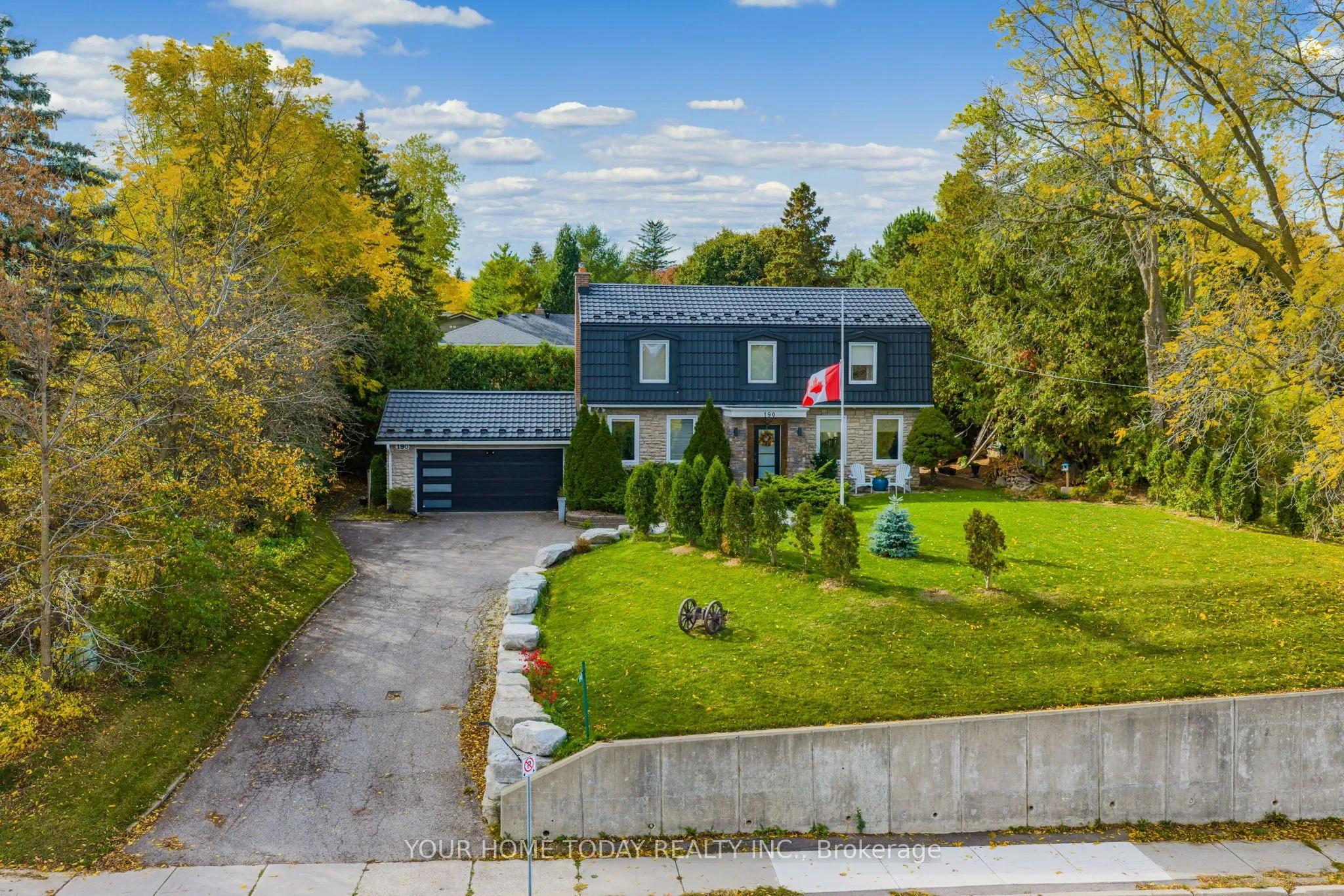 190 Main Street, ON L7G 3E9