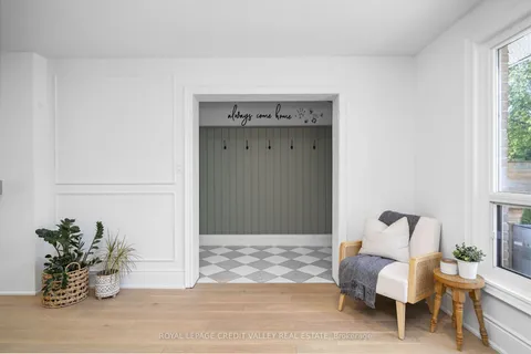 47 Larry Street, ON L7C 1K8