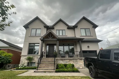 28 Burwood Road, ON M9B 2W5