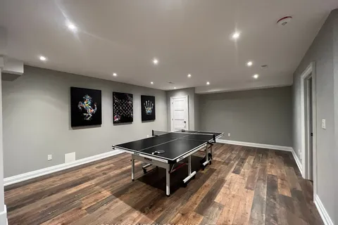 28 Burwood Road, ON M9B 2W5