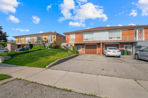 50 Felan Crescent, ON M9V 3A3