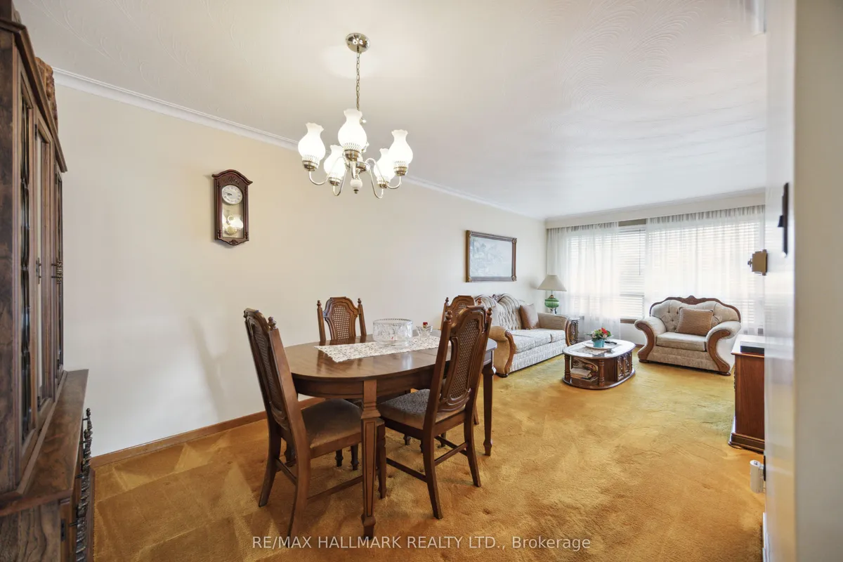 23 Lockington Court, ON M9M 2C4