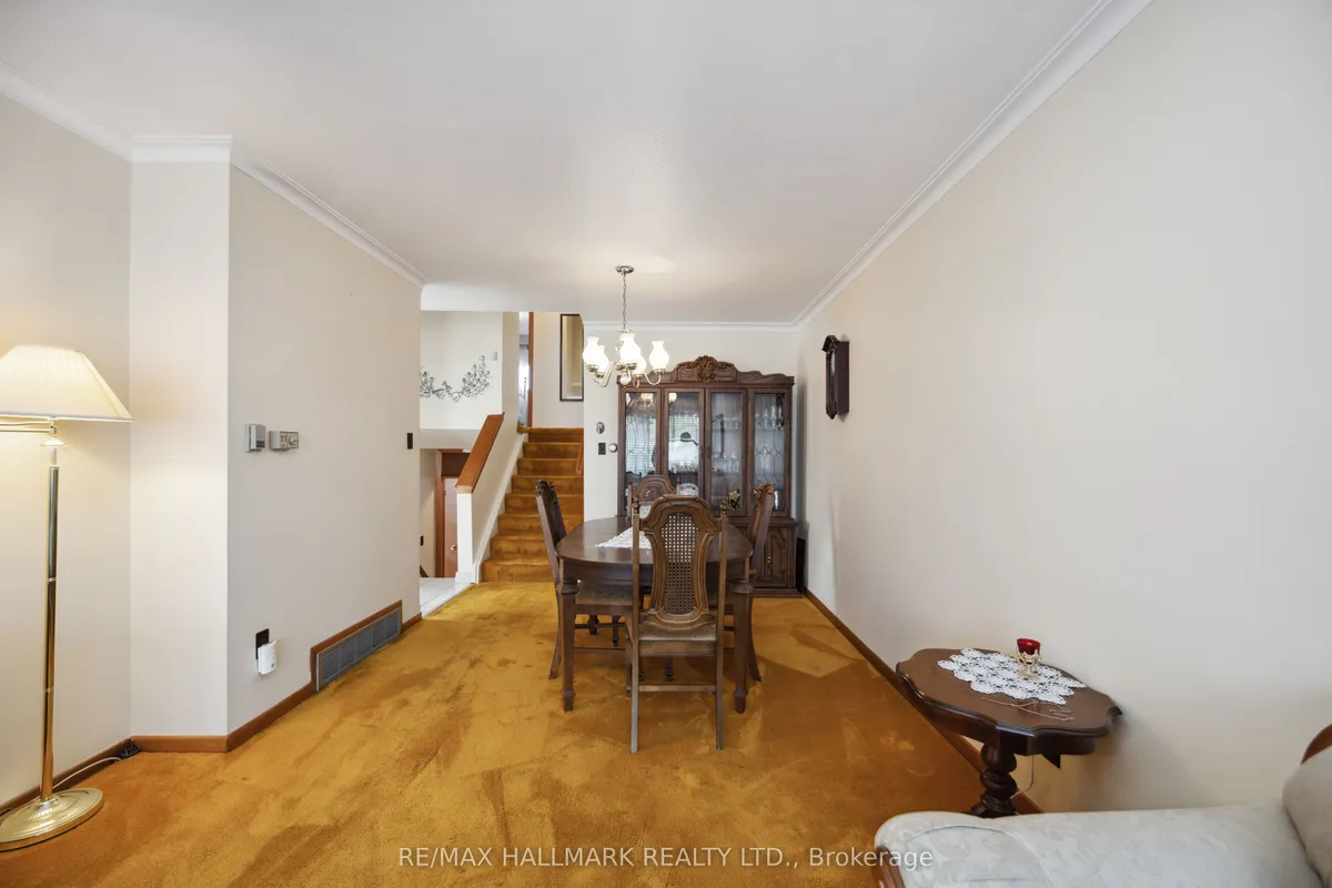 23 Lockington Court, ON M9M 2C4