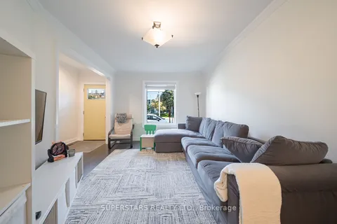 258 Weston Road, ON M6N 3P5