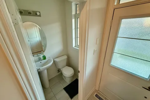 22 Block Road, ON L7A 5B2