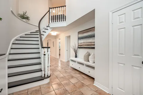 2620 Andover Road, ON L6H 6C4