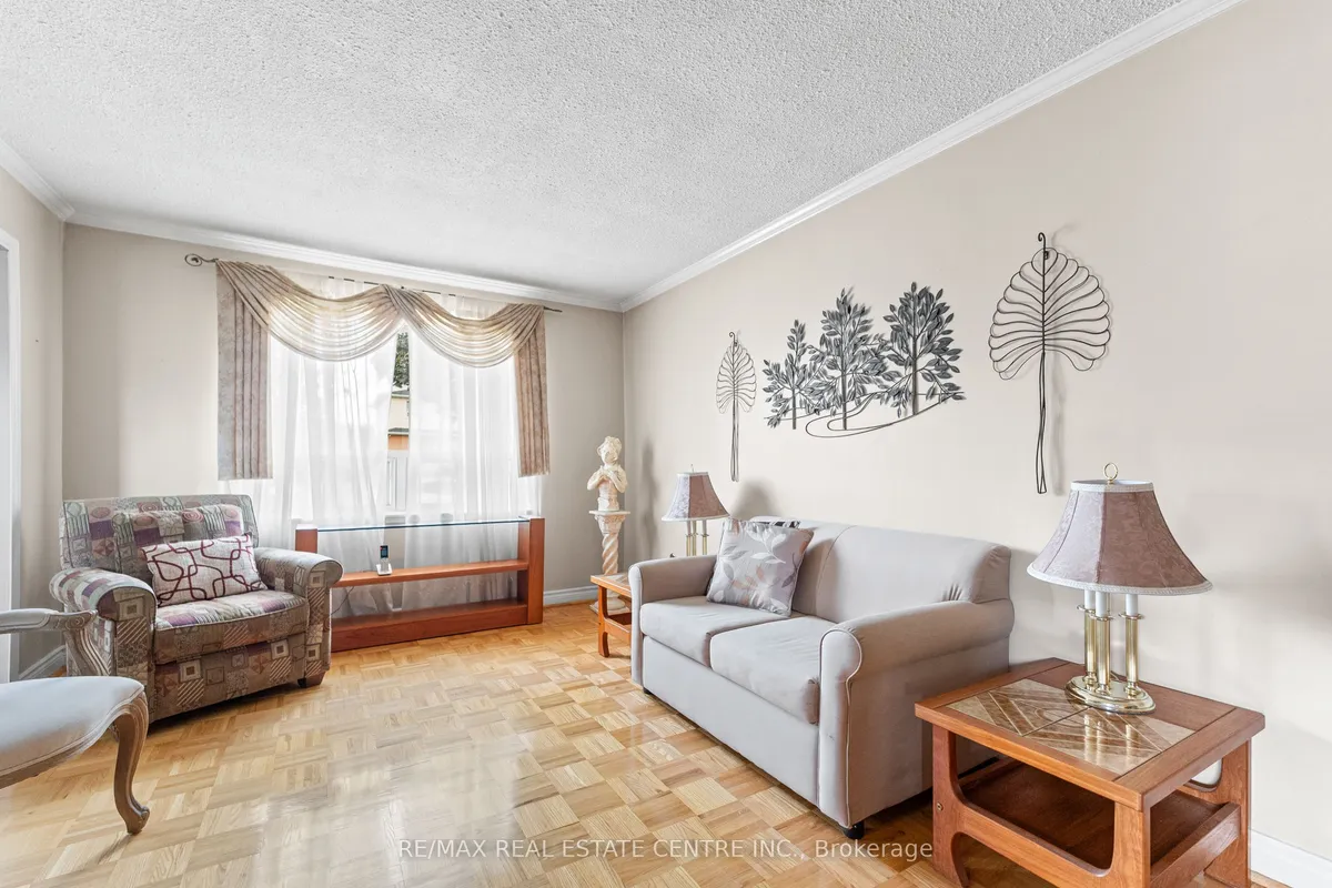 48 Marblehead Crescent, ON L6S 2V1