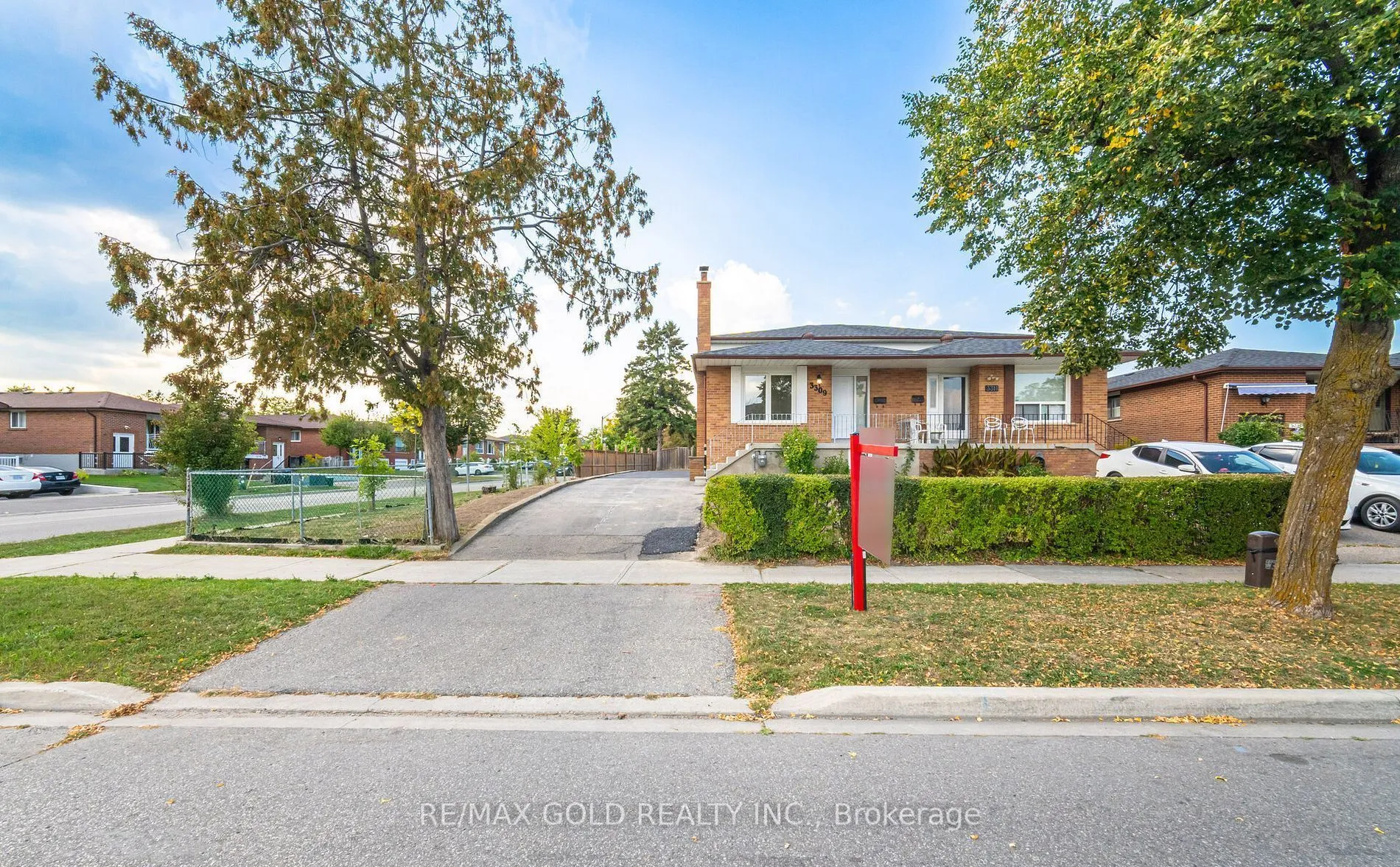 3309 Jolliffe Avenue, ON L4T 1V6