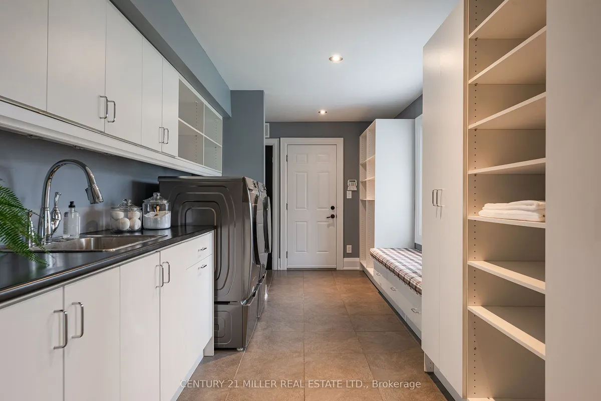 115 Charnwood Drive, ON L6J 5G8