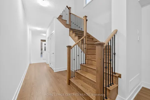 1468 Savoline Boulevard, ON L9E 2E9