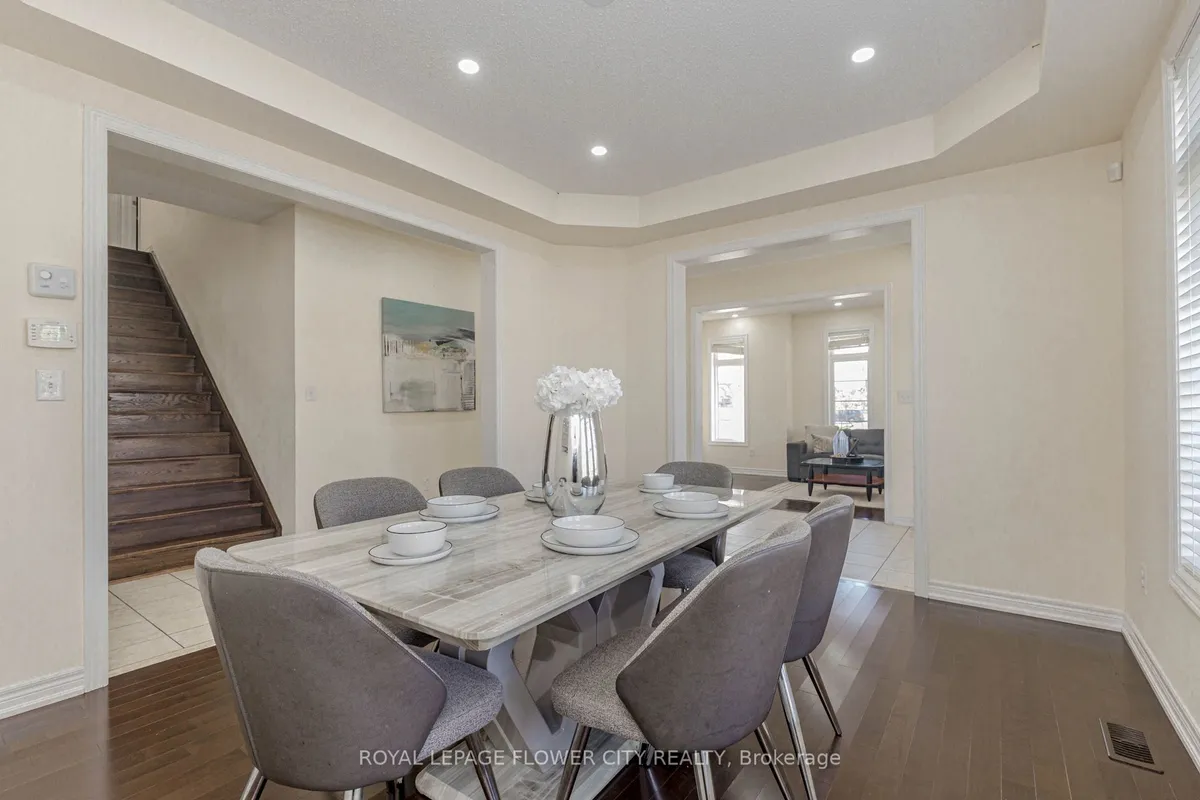 49 Squire Ellis Drive, ON L6P 4C2