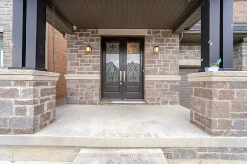 111 Iceland Poppy Trail, ON L7A 0N3