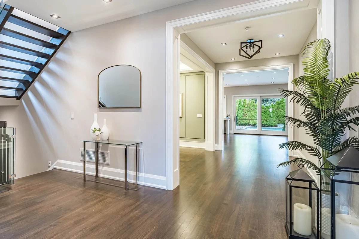 122 Wimbleton Road, ON M9A 3S6