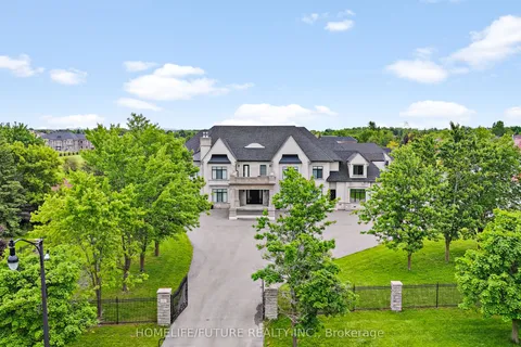 6 Moonlight Place, ON L6P 0G8