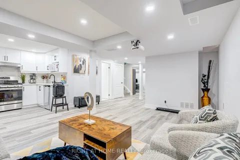 3 Forestgrove Circle, ON L6Z 4T2