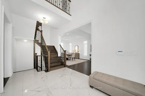 79 Amos Drive, ON L7E 4L7