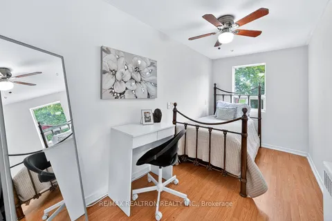 1640 Queen Street, ON M6R 1B2