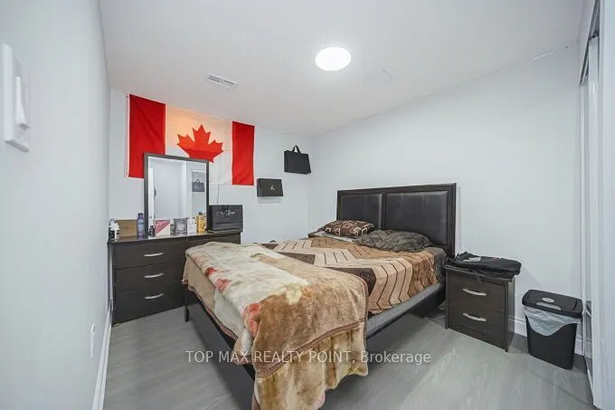 38 Hillpath Crescent, ON L6Z 4T9