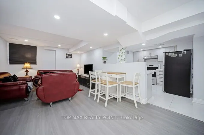 38 Hillpath Crescent, ON L6Z 4T9