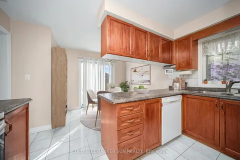 138 Pressed Brick Drive, ON L6V 4K6