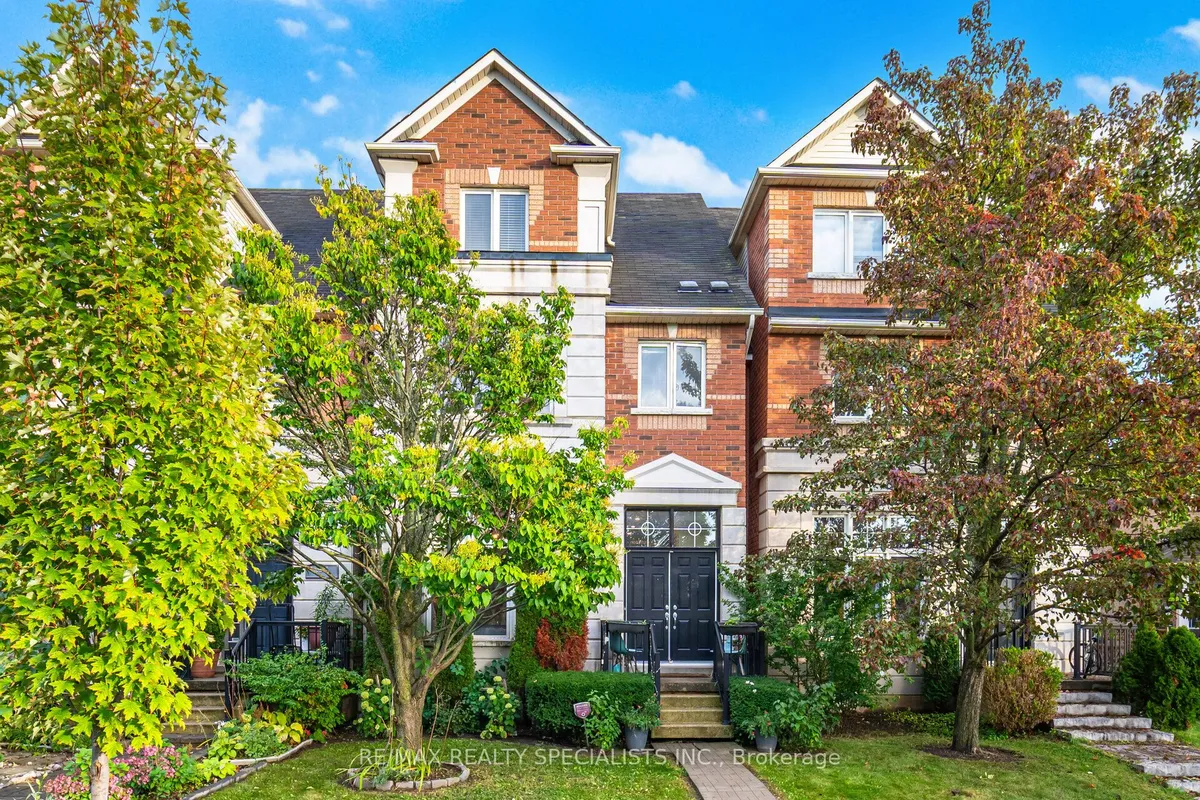 3296 Flagstone Drive, ON L5M 7T7