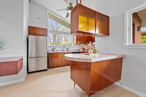 1550 Carletta Drive, ON L4X 1E3