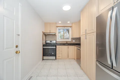 51 Crawford Drive, ON L6V 2C6