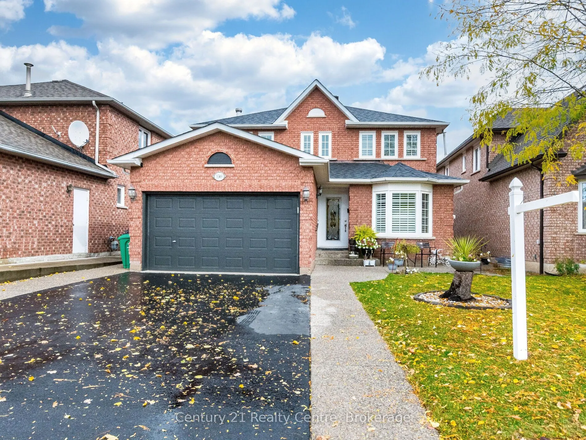 3349 Loyalist Drive, ON L5L 5T9