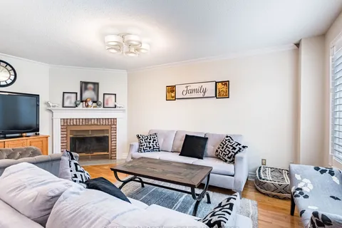 3349 Loyalist Drive, ON L5L 5T9