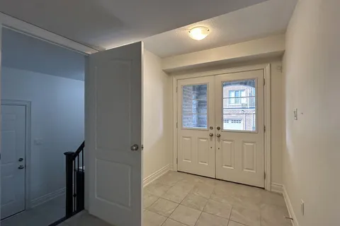 3 Temple Manor Road, ON L6Y 6C5