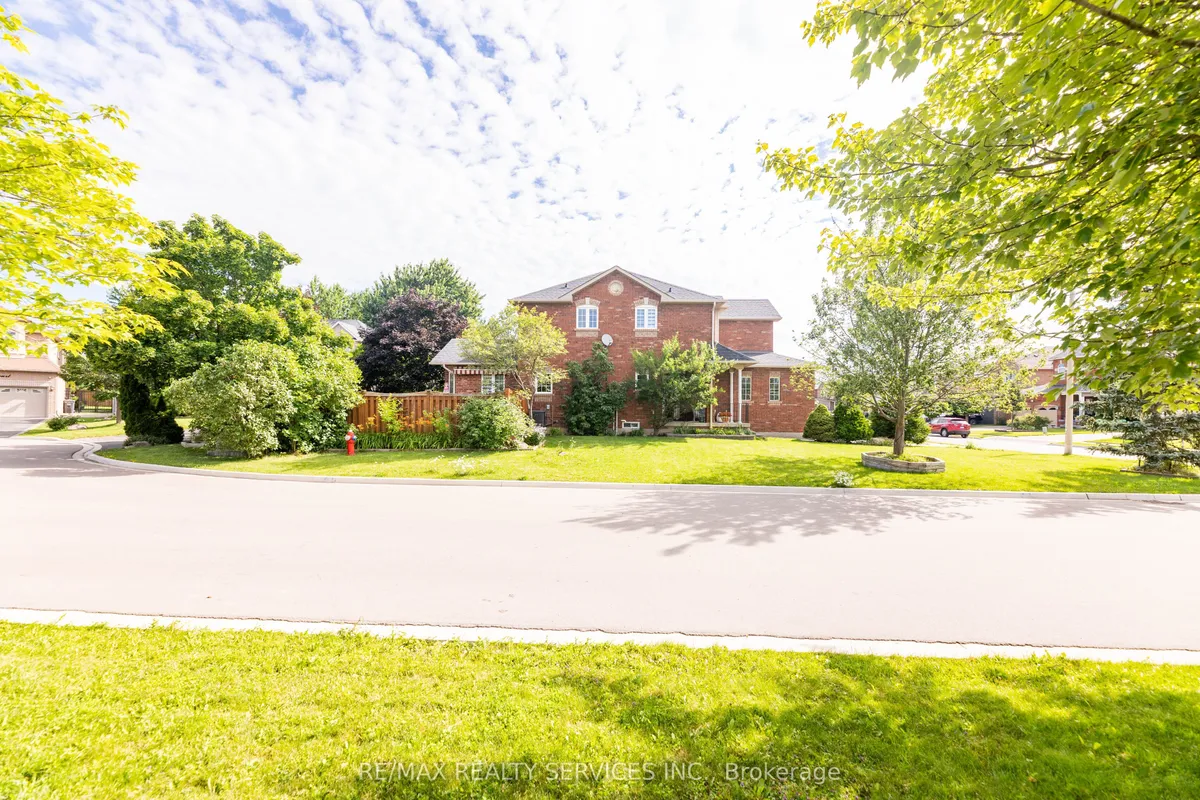 1 Daisy Court, ON L7A 1J8