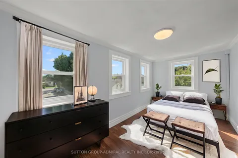 87 Pritchard Avenue, ON M6N 1T9