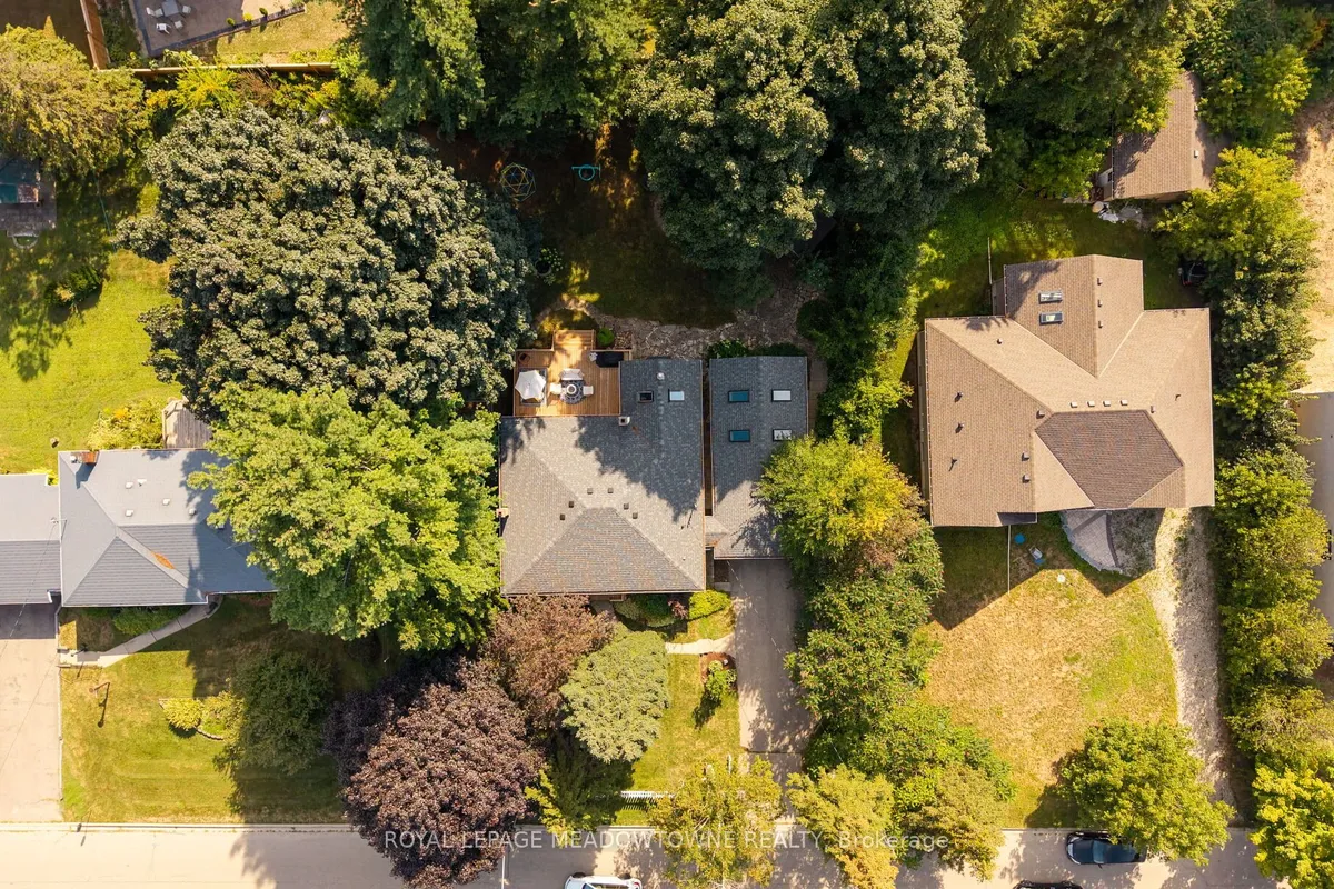 10182 Tenth Line, ON L0P 1K0