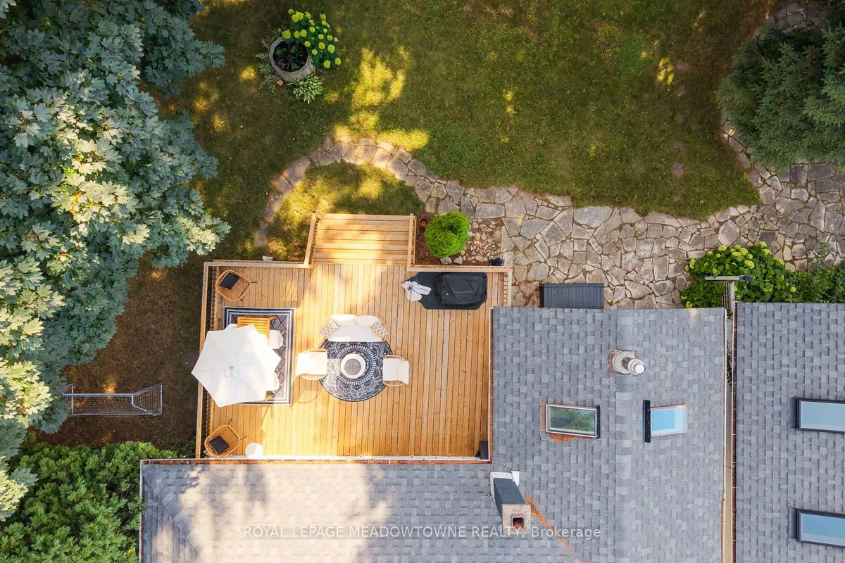 10182 Tenth Line, ON L0P 1K0