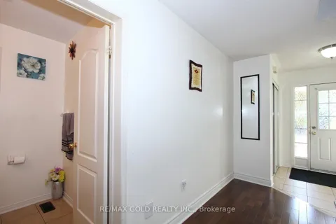 25 Wicklow Road, ON L6X 0J6