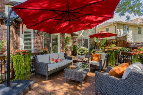 3246 Folkway Drive, ON L7M 3J6