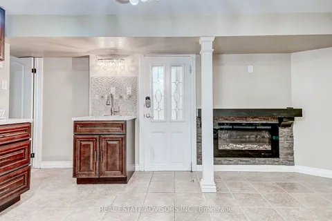 1228 Jane Street, ON M6M 4X7