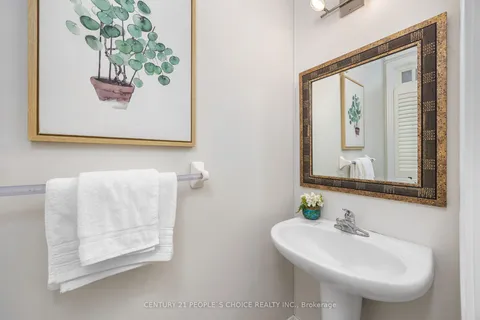 32 Frenchpark Circle, ON L6X 0Y6