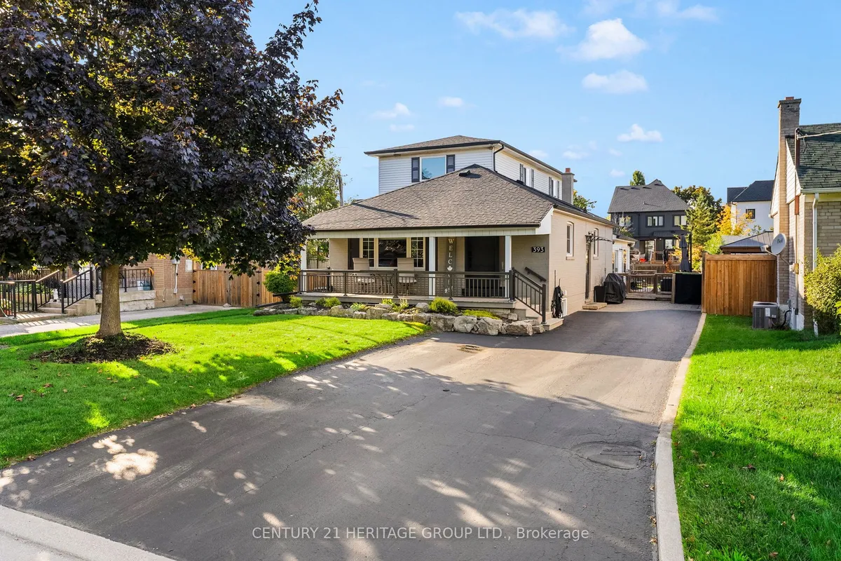 393 George Street, ON L9T 1T2