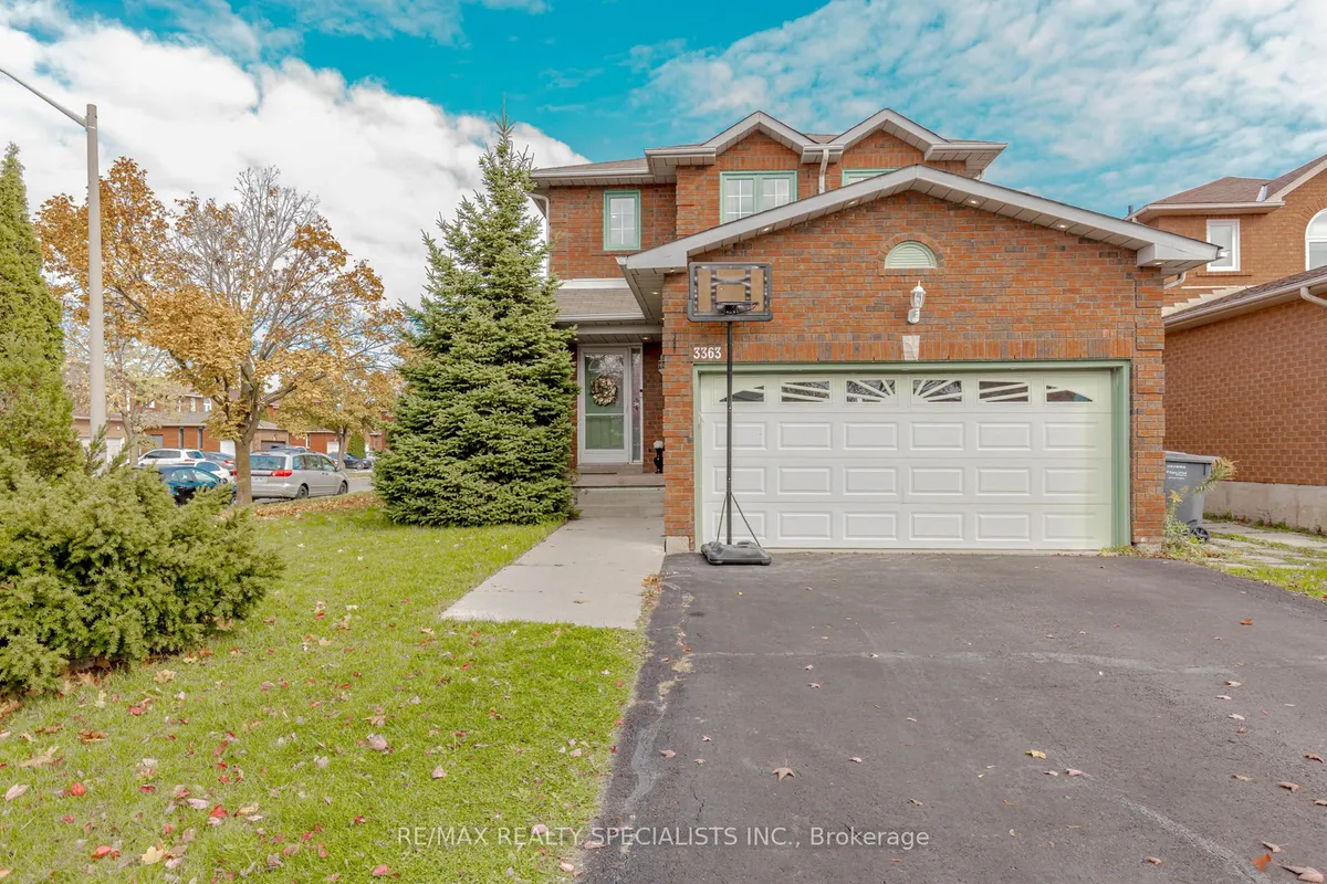 3363 Columbine Crescent, ON L5N 6A8