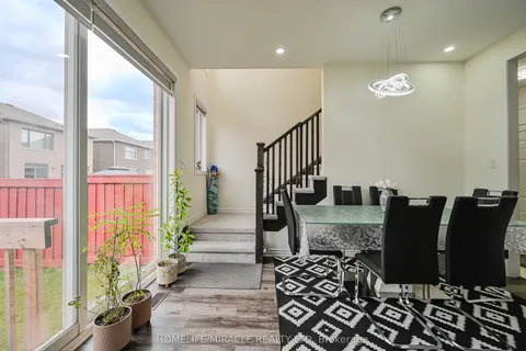 896 Sumac Crescent, ON L9E 1R7