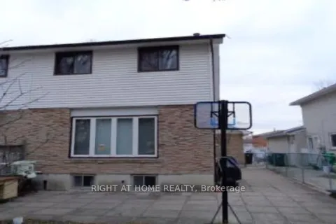 2423 Delkus Crescent, ON L5A 1K8