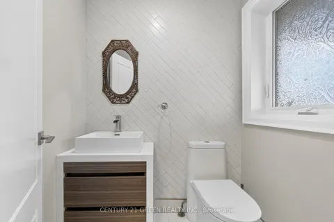 4512 Tremaine Road, ON L9T 2Y1