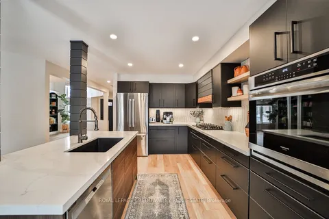 9 Sheardown Trail, ON L7E 1Y5