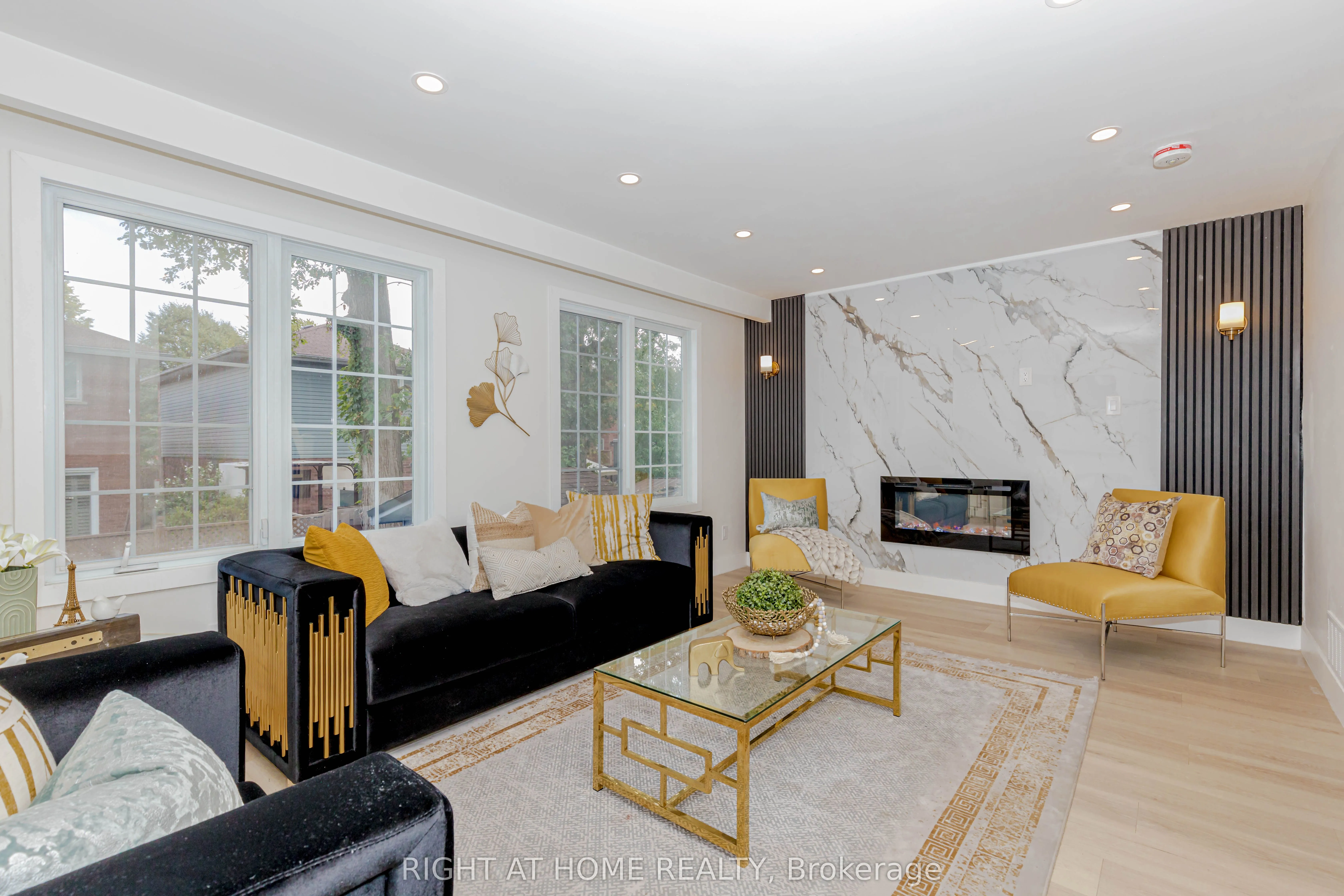 6 Bryant Court, ON L6X 2T1