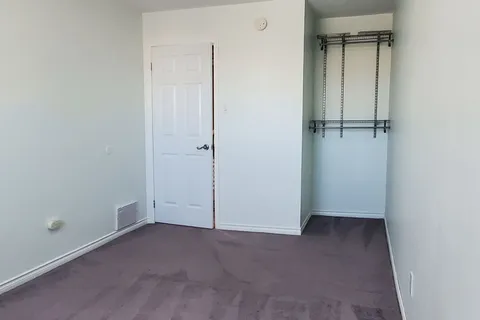 12 Simmons Boulevard, ON L6V 3V5