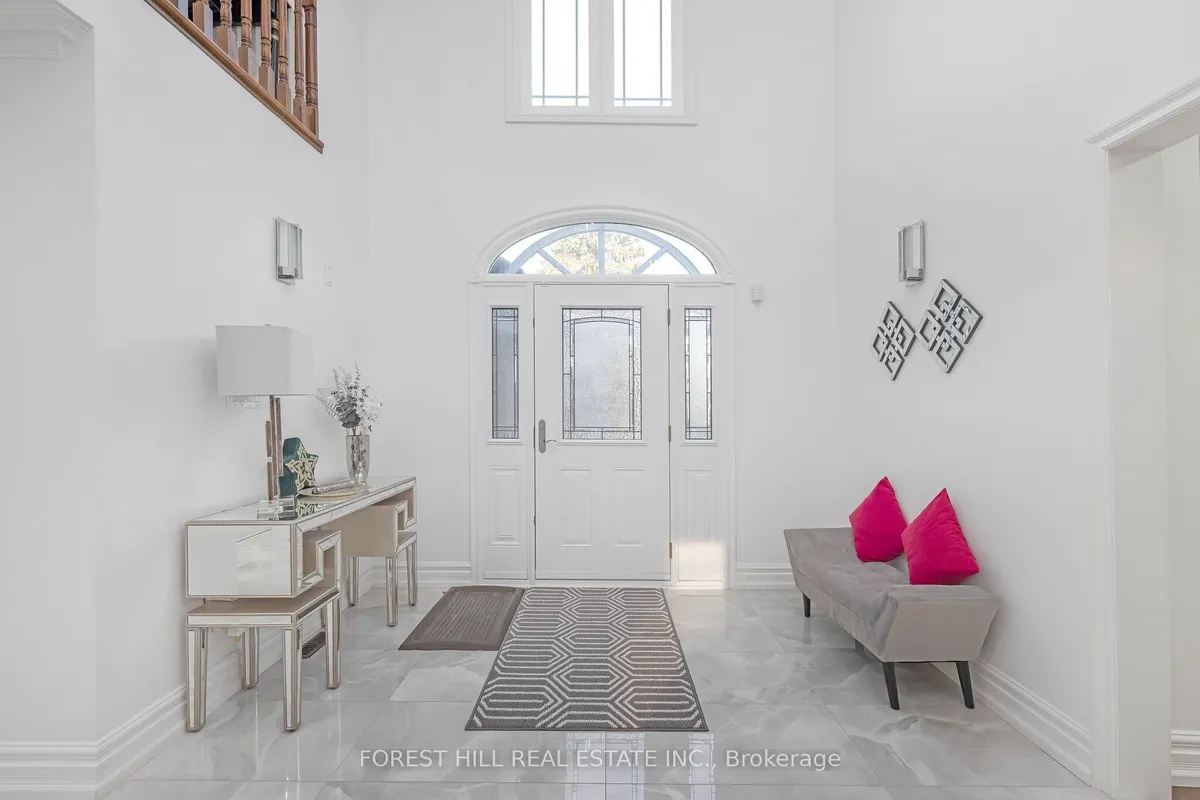 4640 Beaufort Terrace, ON L5M 3H9