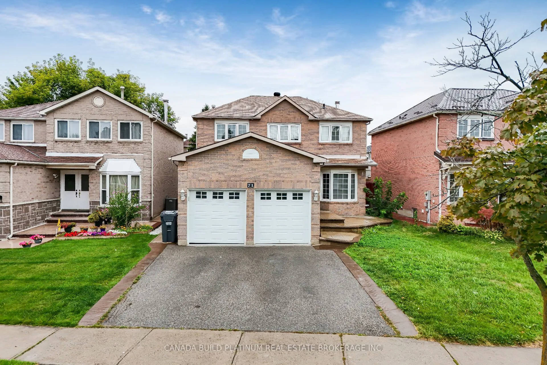 71 Ravenswood Drive, ON L6Y 4A1